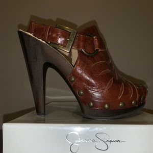 Jessica Simpson Xain Clog